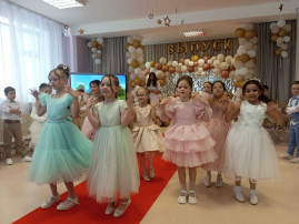 Выпускной Выпускной.